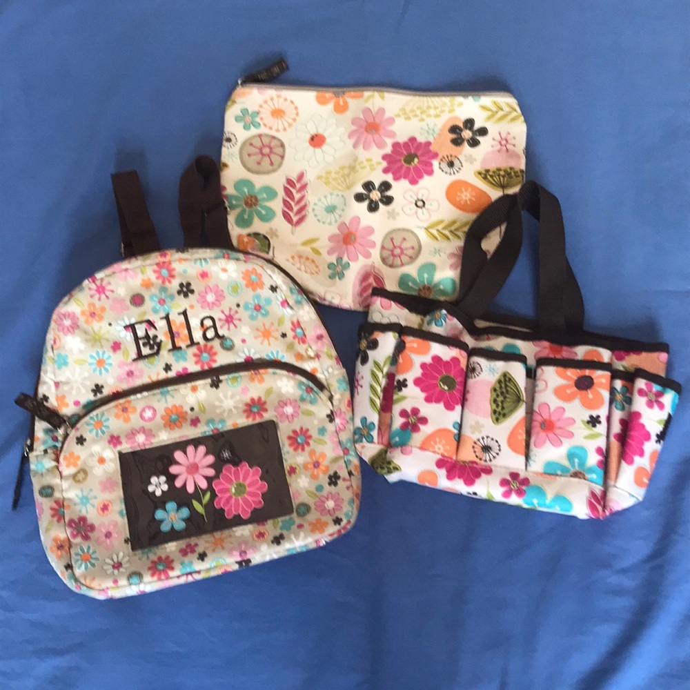 Girls carrying totes